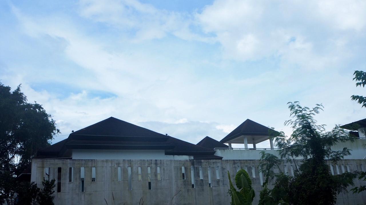 Villa Somewhere Phuket Thalang Exteriör bild