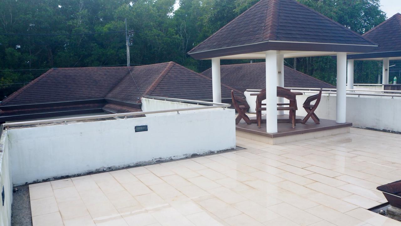 Villa Somewhere Phuket Thalang Exteriör bild